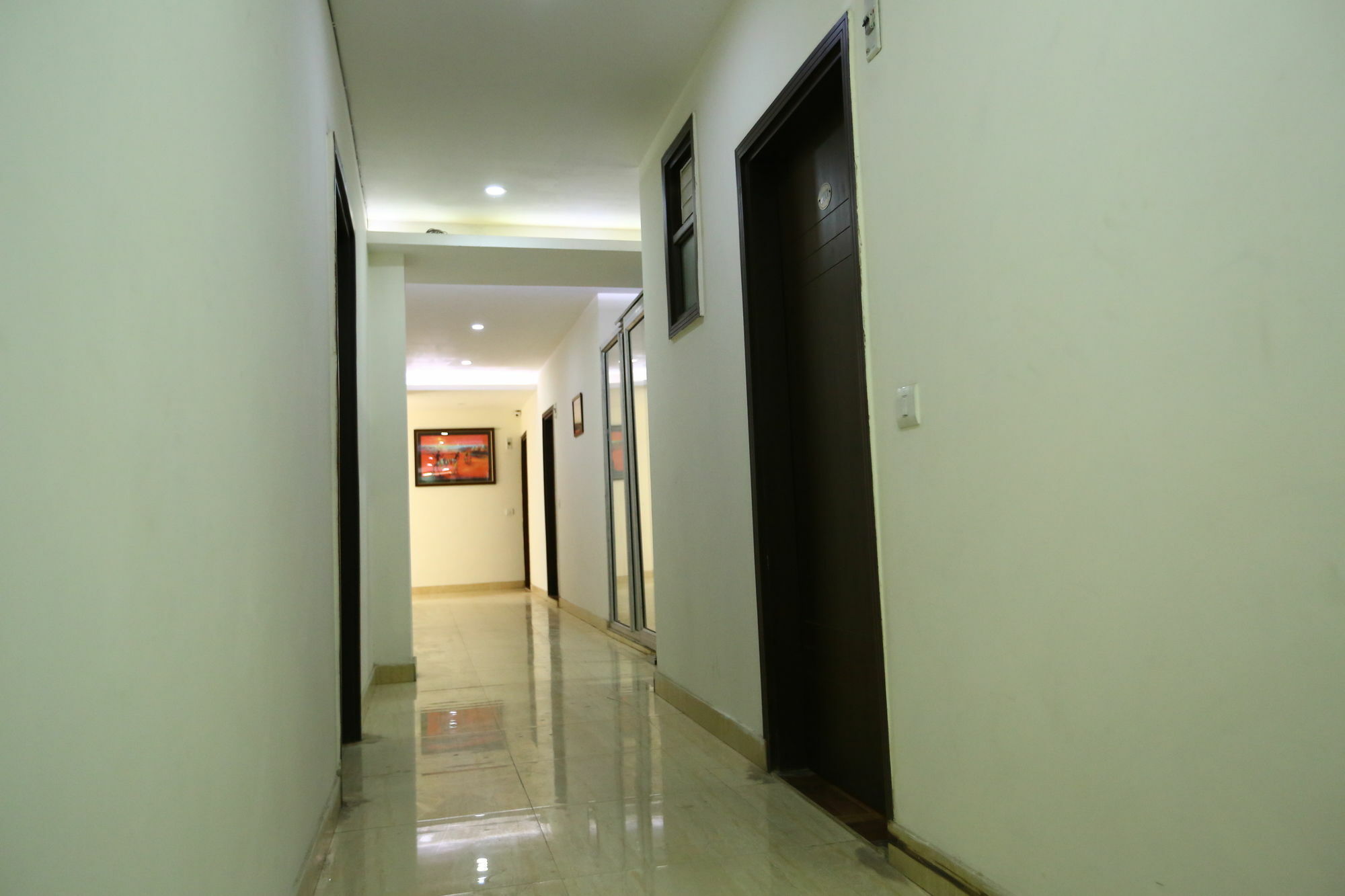 Hotel Clayton Near Igi Airport Delhi Nuova Delhi Esterno foto