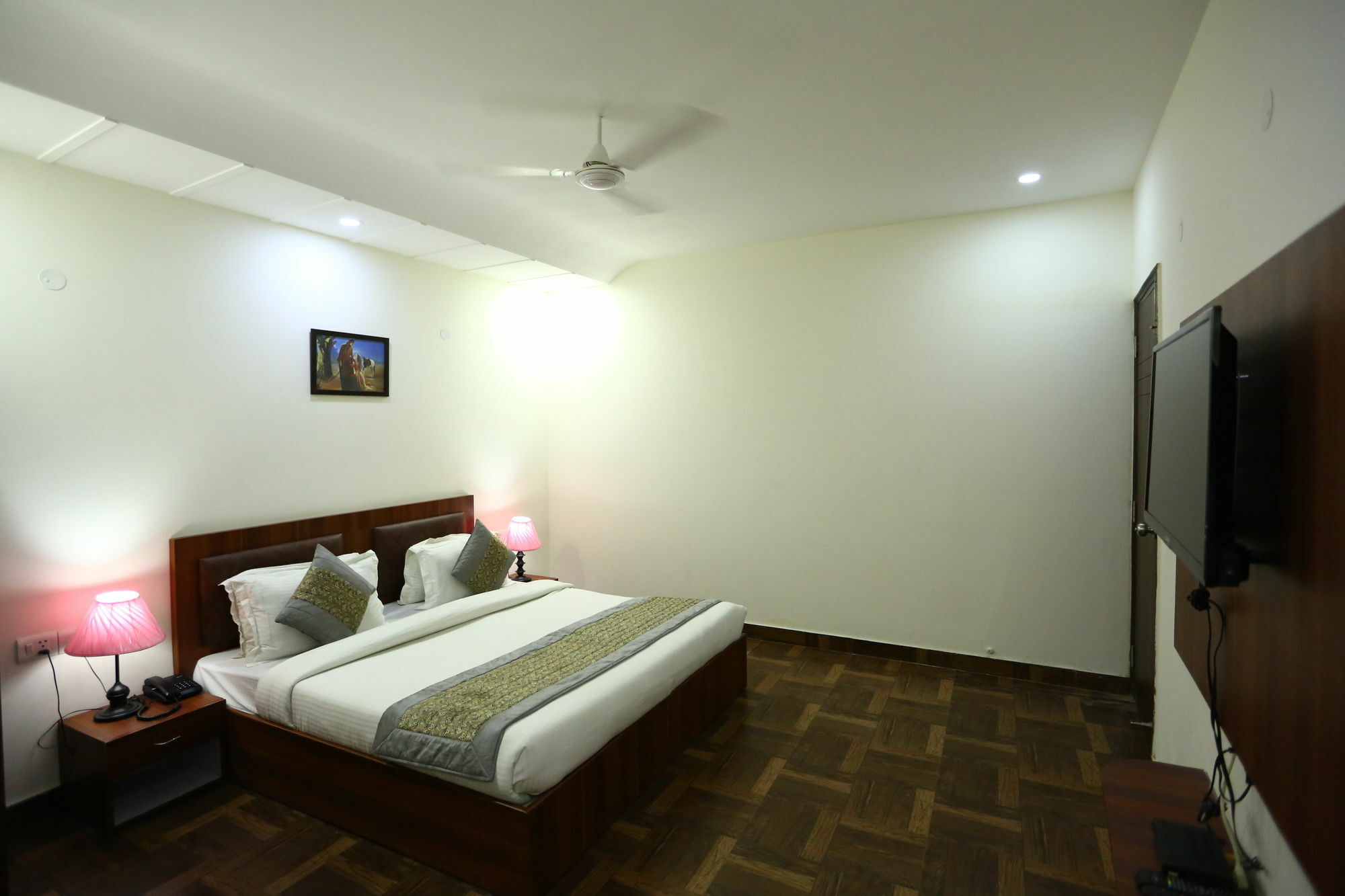 Hotel Clayton Near Igi Airport Delhi Nuova Delhi Esterno foto